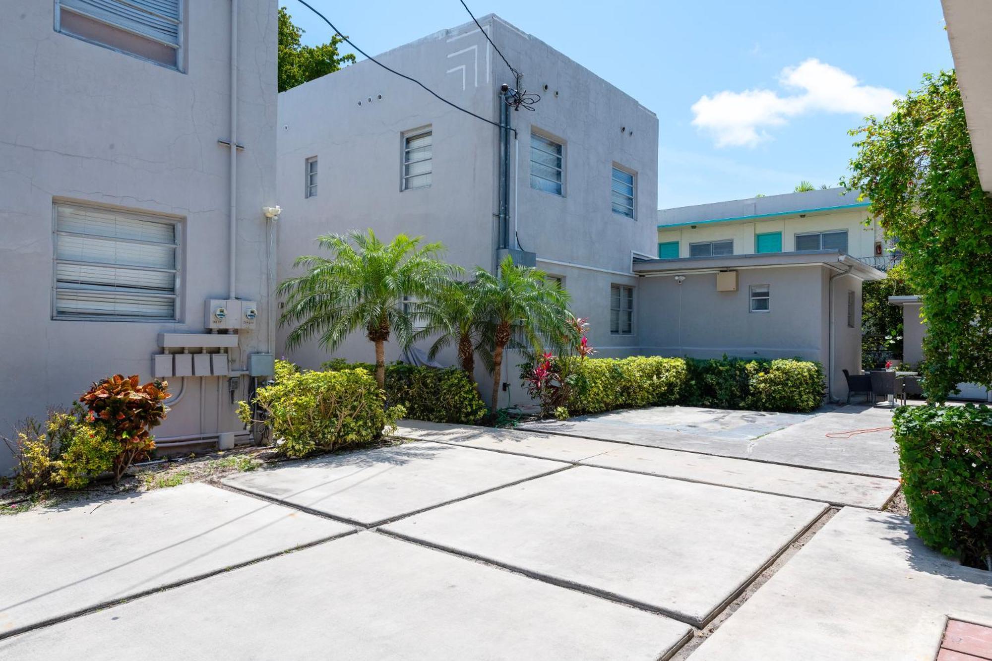 מיאמי ביץ' Sunny Days Apartments מראה חיצוני תמונה